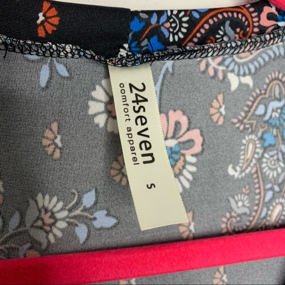 24/7 Comfort Apparel Floral Long Sleeve Dress NWOT - Picture 3 of 5